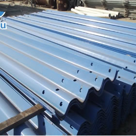 波形（xíng）護欄（lán）板